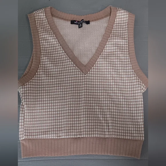 vest - Picture 3 of 3